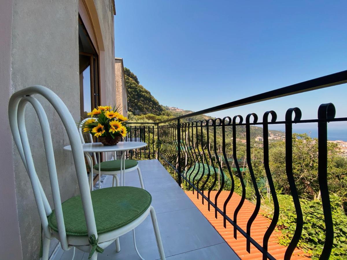 Achille Home B&B סורנטו מראה חיצוני תמונה